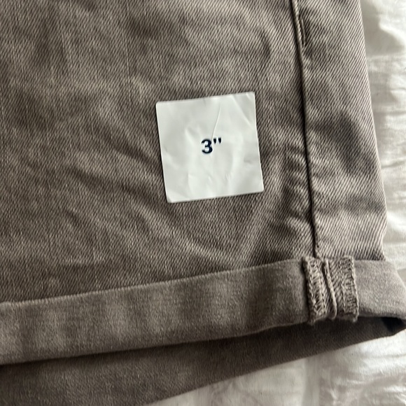 High Rise Shorts - Picture 2 of 6